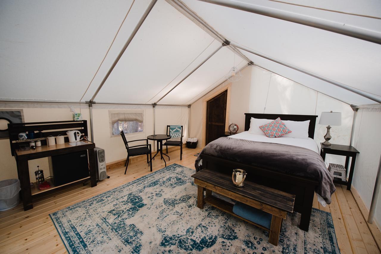 Cedar Haven Cabins And Resort クリアウォーター エクステリア 写真