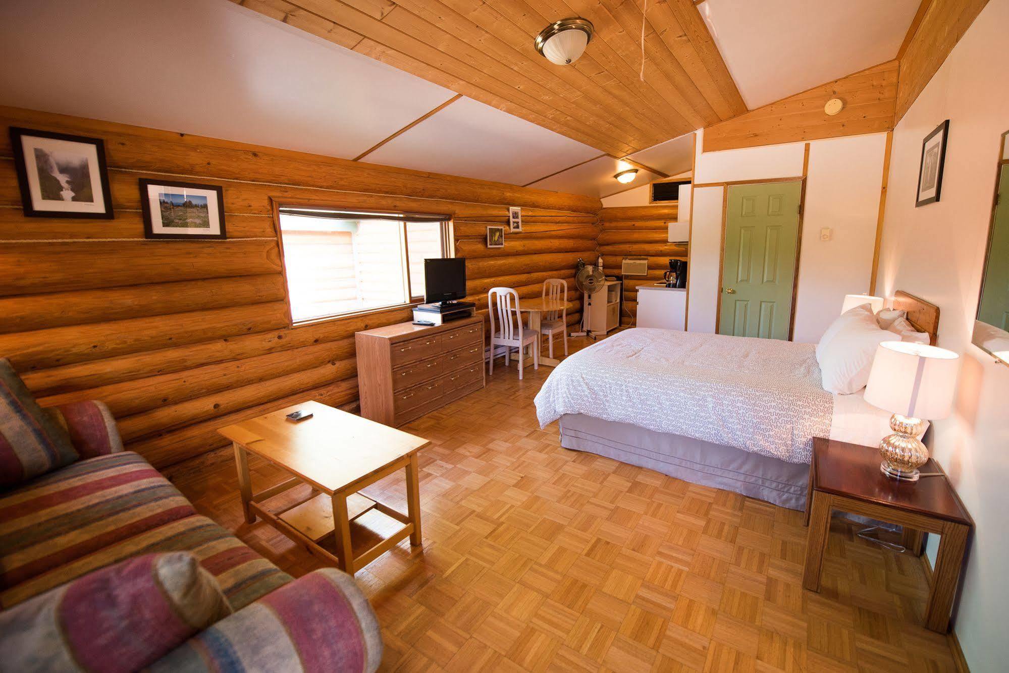 Cedar Haven Cabins And Resort クリアウォーター エクステリア 写真